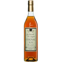 https://www.cognacinfo.com/files/img/cognac flase/cognac le champ des vignes xo_d_2a7a4542.jpg